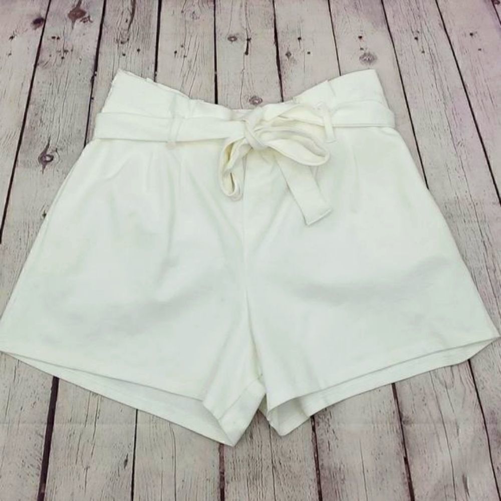 Windsor Womens Bow Tie High Wast Paper Bag Shorts Ivory Size XL
